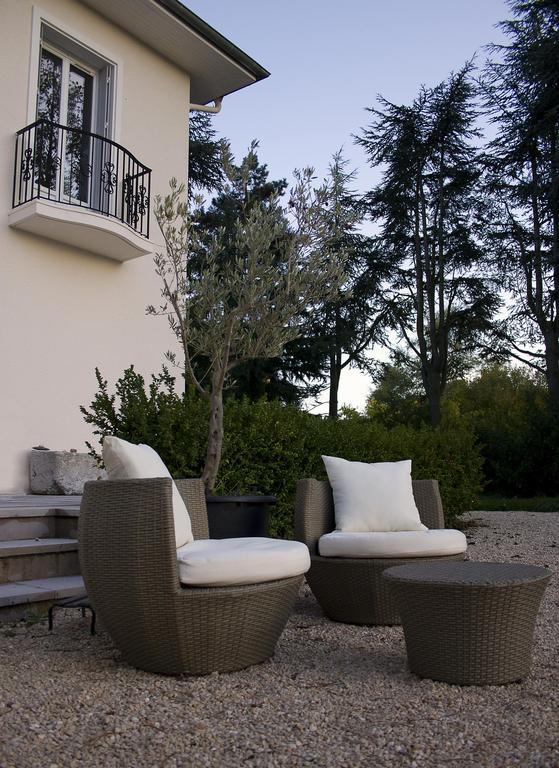 La Maison De Roussille Bed & Breakfast Francheville  Luaran gambar